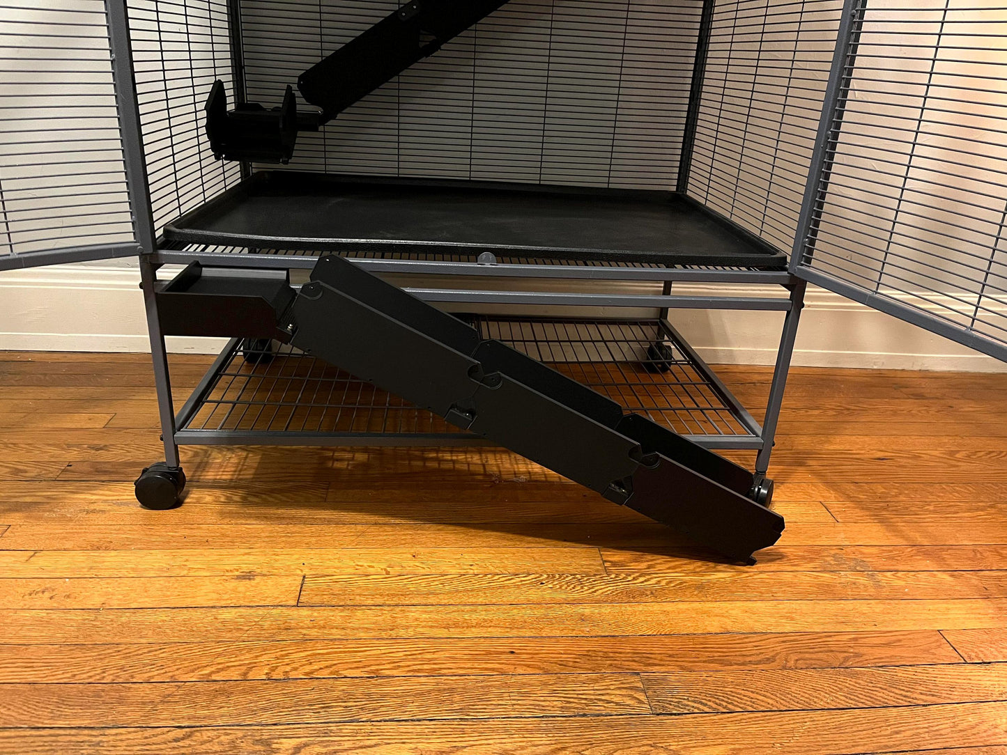Ramps with Railings for Caged Pets