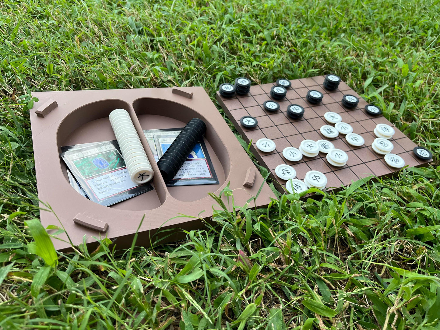 Gungi Board and Pieces: Full Magnetic Game Set