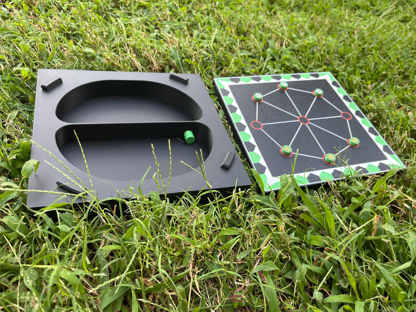 Shisima - Magnetic Board Game & Wall Art