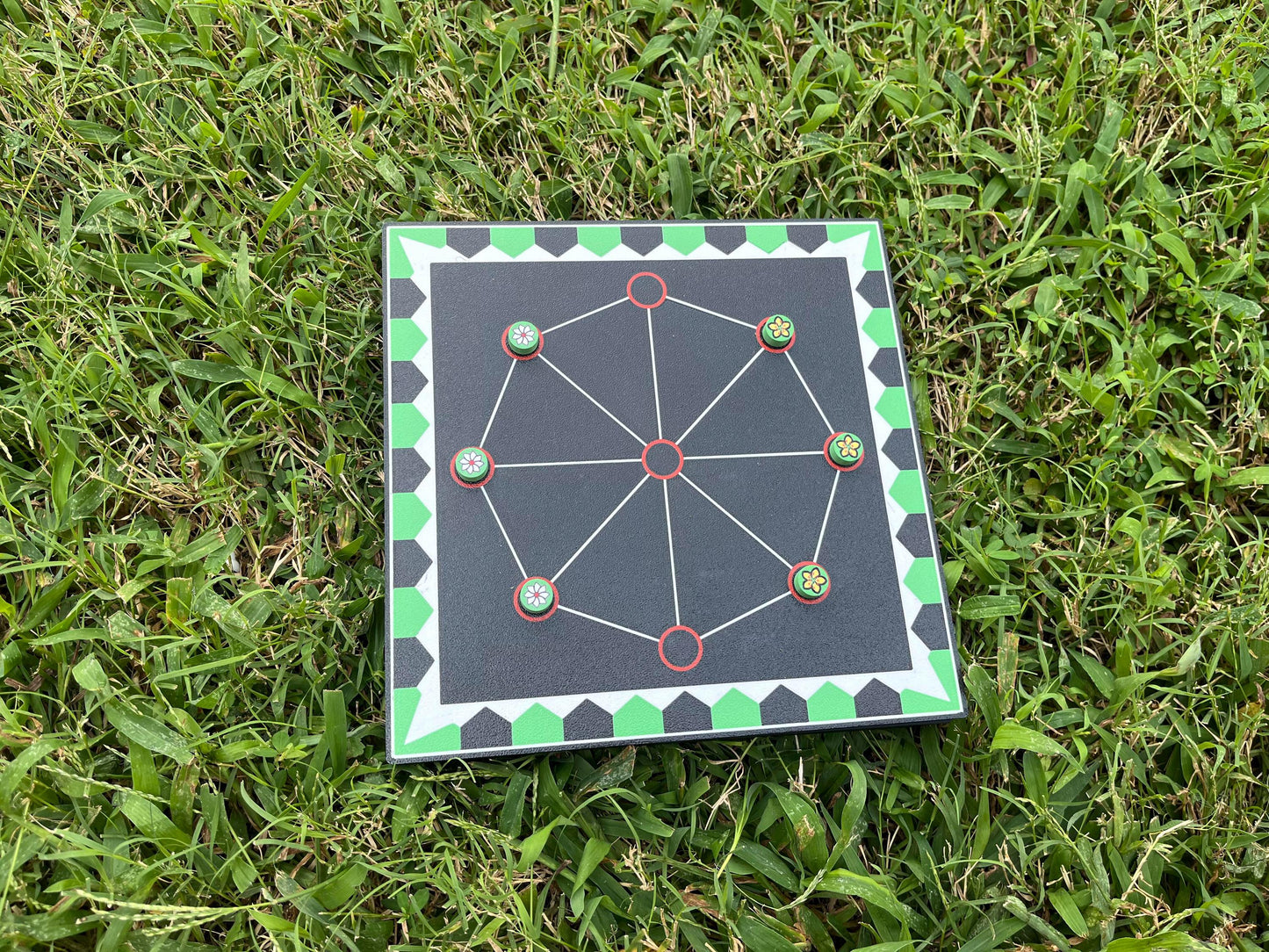 Shisima - Magnetic Board Game & Wall Art