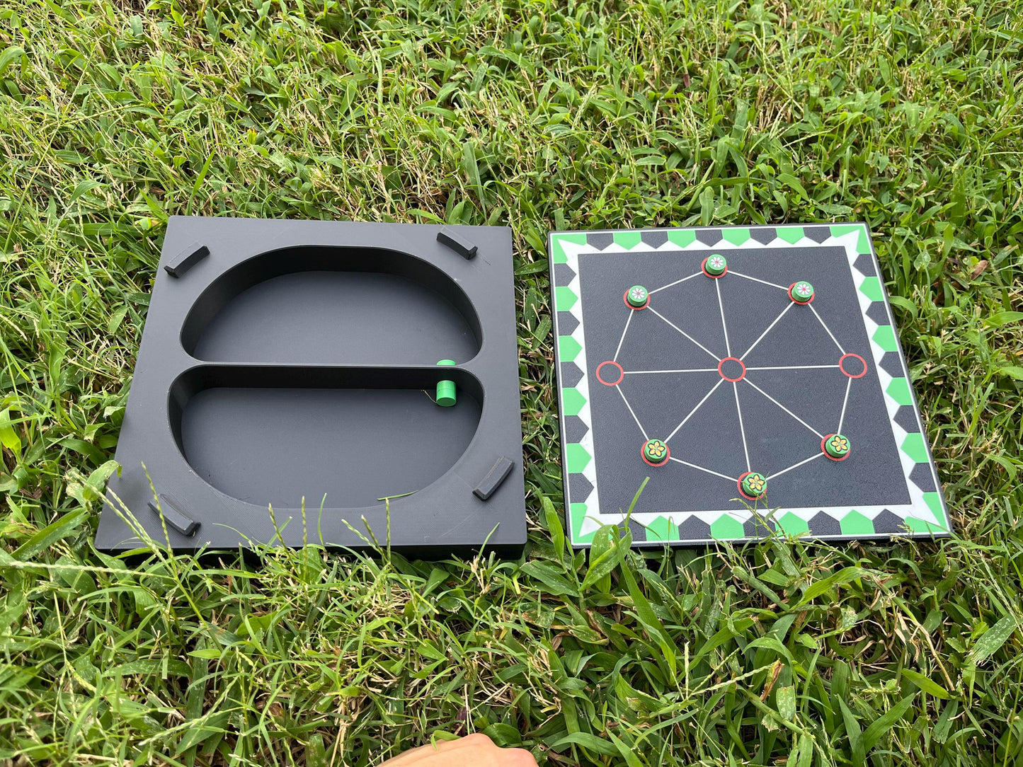 Shisima - Magnetic Board Game & Wall Art