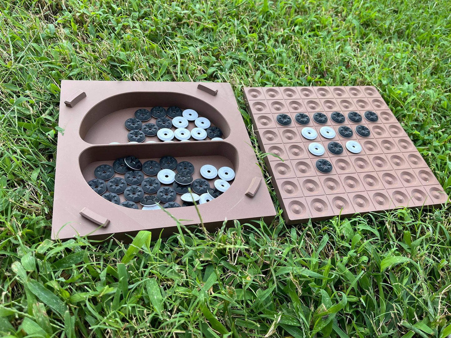 Reversi - Tactile Board Game for the Visually Impaired & Travel Set