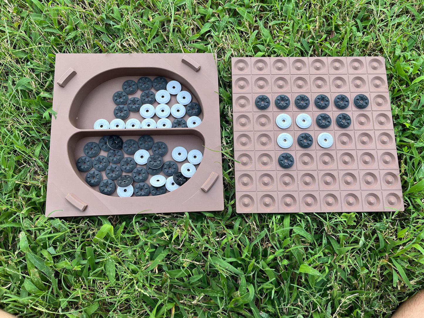 Reversi - Tactile Board Game for the Visually Impaired & Travel Set